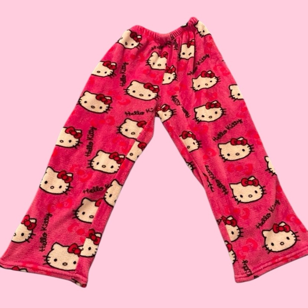 🎀 cute hello kitty pajama pants 🎀